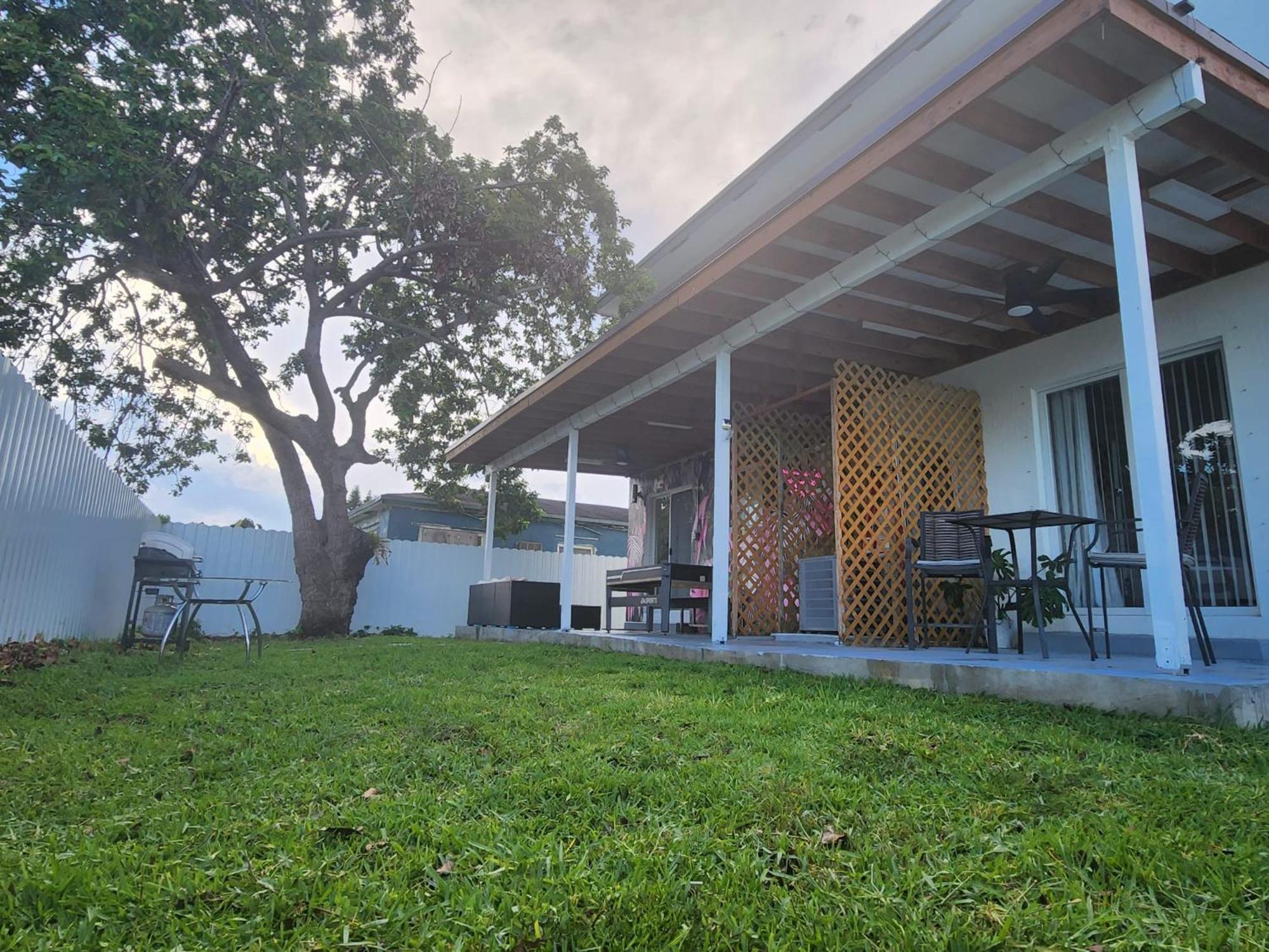 The 305 Villa Miami Eksteriør bilde